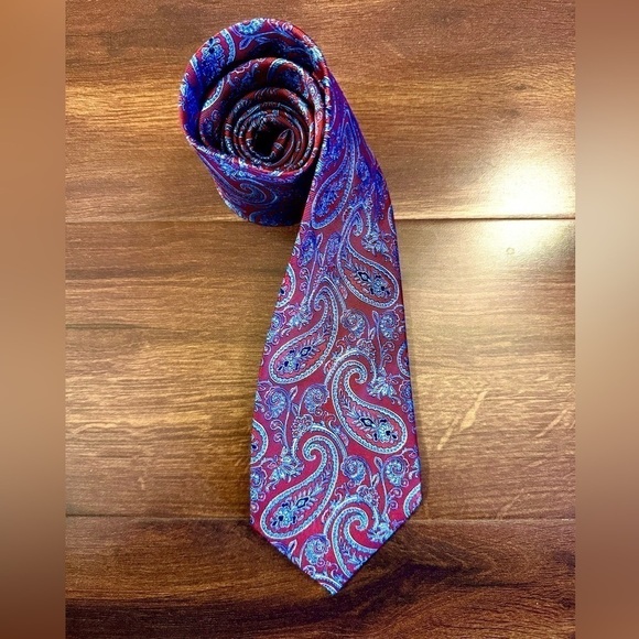Jos. A. Bank Other - Like New JOS. A. BANK Executive Collection Red 100% Silk Paisley Necktie